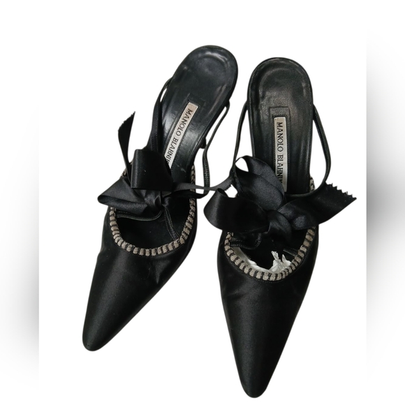 Authentic MANOLO BLAHNIK Black Satin Mules w/Bow Vamp Size 37